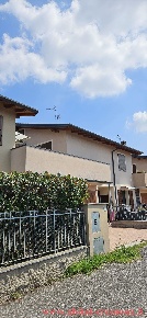 Foto Appartamento in via archimede, Sesto ed Uniti di 110 m² con 3 locali