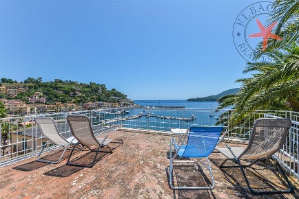 Foto Villa unifamiliare in Via salita capo san giovanni, Porto Azzurro
