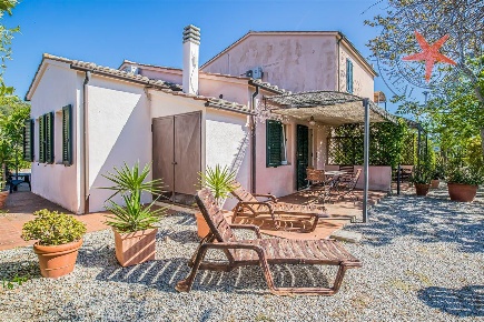 Foto Appartamento a Porto Azzurro di 103 m² con 3 locali in vendita