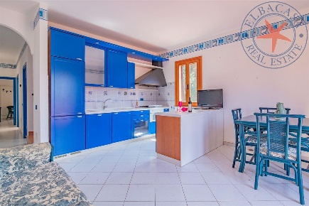 Foto Appartamento a Porto Azzurro di 133 m² con 4 locali in vendita