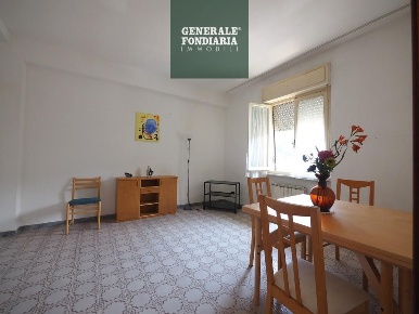 Foto Appartamento a Follo di 85 m² con 4 locali in vendita