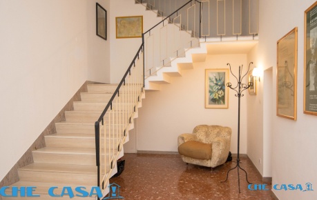 Foto Villa unifamiliare in Via Roma, Saludecio di 420 m² con 10 locali