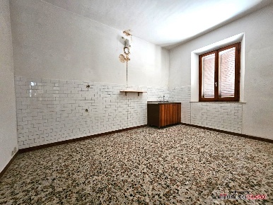 Foto Appartamento a Casole d'Elsa di 75 m² con 3 locali in vendita
