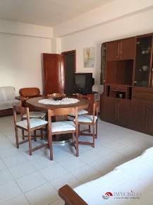 Foto Appartamento a Brancaleone di 130 m² con 5 locali in vendita