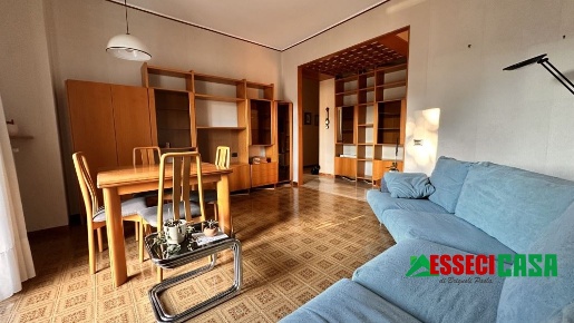 Foto Appartamento in Via Don Donati, Casirate d'Adda di 103 m² con 3 locali