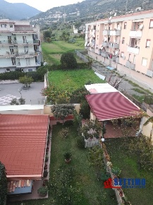 Foto Villa unifamiliare in Via Popolare, Furci Siculo di 330 m² in vendita