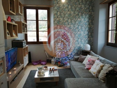 Foto Appartamento in via Cavour 49, Gallicano di 115 m² con 4 locali