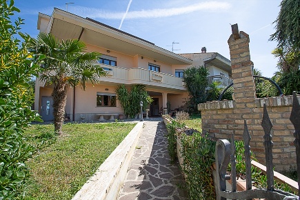 Foto Villa bifamiliare in via Poligono D'Alento 6, Ripa Teatina di 295 m²