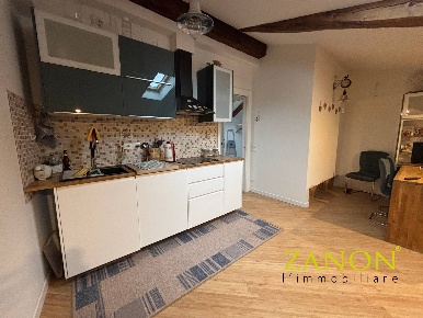 Foto Appartamento in Via delle Monache, Gorizia Centro di 97 m² in vendita