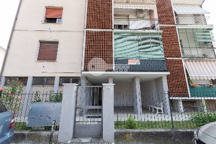 Foto Appartamento in Via G. Matteotti, Verolanuova di 81 m² con 3 locali