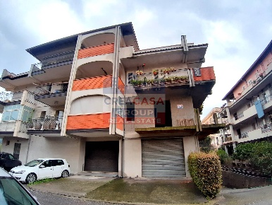 Foto Appartamento in Corso delle Provincie, Gaggi di 130 m² con 5 locali