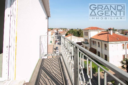 Foto Appartamento in VIA VITTORIO VENETO, San Pietro di Morubio di 115 m²