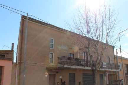 Foto Appartamento in Viale dei Platani, Sardara di 158 m² con 4 locali