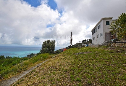 Foto Villa singola in strada costa martina, Ospedaletti di 160 m²