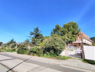 Foto Villa unifamiliare in via Ariosto, Sardara di 260 m² con 6 locali