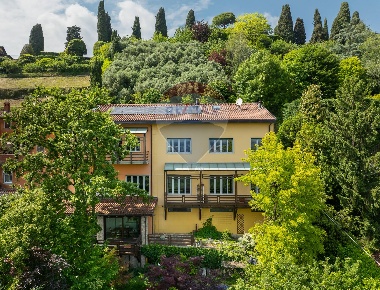 Foto Appartamento a Bergamo di 663 m² con 5 locali in vendita