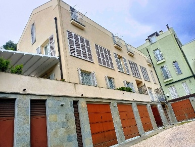 Foto Appartamento in Via Cantarena, Arenzano di 65 m² con 2 locali