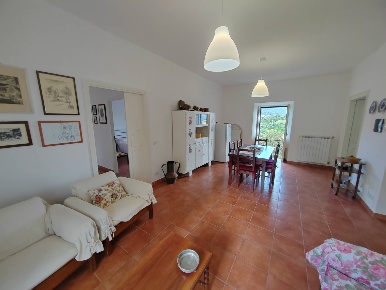 Foto Appartamento in Viale Della Repubblica, Maenza di 85 m² con 4 locali