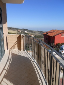 Foto Appartamento in Contrada San Martino, Colonnella di 80 m² con 4 locali