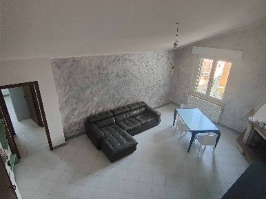 Foto Appartamento in Via Roma, Acquaviva Picena di 104 m² con 4 locali