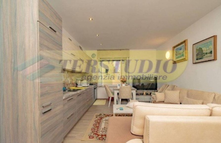 Foto Appartamento in Via Aldo Moro, Suisio di 100 m² con 3 locali