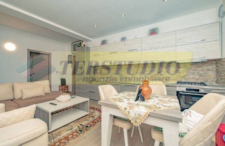 Foto Appartamento in Via Raffaello Sanzio, Almè di 100 m² con 3 locali