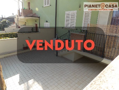 Foto Appartamento in Via Burrone, Colli del Tronto di 70 m² con 3 locali