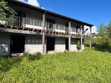Foto Appartamento in via ludovica, Gallicano di 100 m² con 4 locali