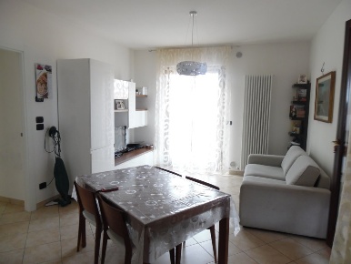 Foto Appartamento in via falcone, Acquaviva Picena di 80 m² con 3 locali