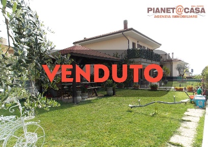 Foto Appartamento in Via Pablo Neruda, Colli del Tronto di 115 m²