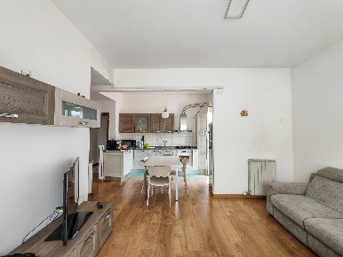 Foto Appartamento a Millesimo di 97 m² con 4 locali in vendita