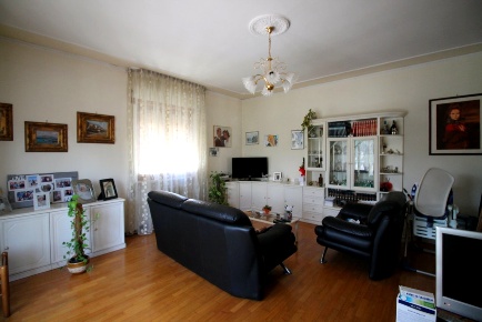 Foto Appartamento in via salaria, Colli del Tronto di 198 m² con 6 locali