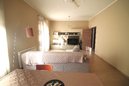 Foto Appartamento in Viale Tunisi, Siracusa Grottasanta - Tunisi di 130 m²