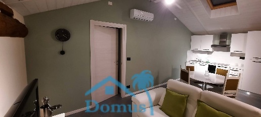 Foto Appartamento in Via Umberto I, Piscina di 55 m² con 2 locali