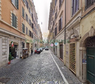 Foto Appartamento a Roma di 300 m² con 11 locali in vendita
