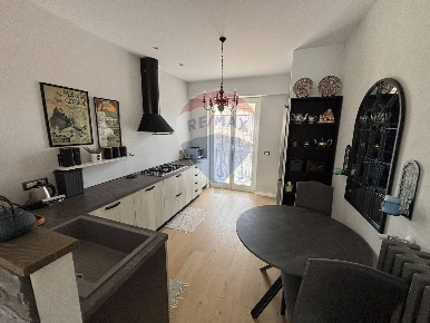Foto Appartamento a Cengio di 116 m² con 4 locali in vendita