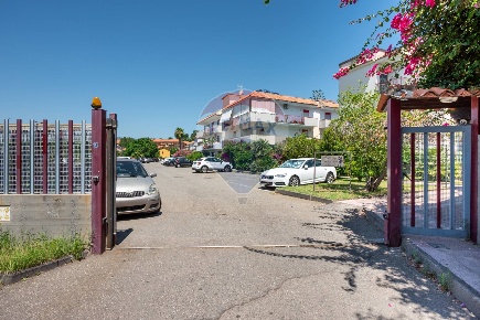 Foto Appartamento in via Arancio, Taormina di 70 m² con 3 locali in vendita