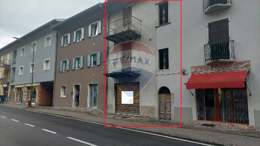 Foto Appartamento in Via Caduti, Bagolino di 175 m² con 5 locali in vendita