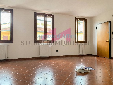 Foto Appartamento in via matteotti, Castelmassa in vendita