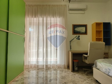 Foto Appartamento in Via Papa Innocenzo Xii, Bari di 25 m² con 1 locali
