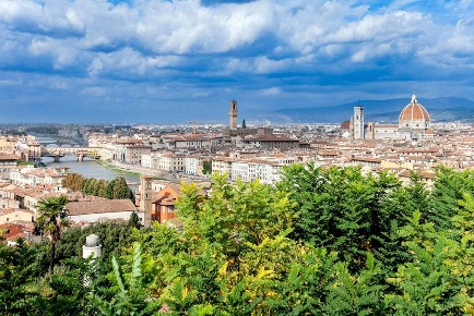 Foto Villa singola a Firenze di 380 m² con 20 locali in vendita