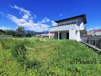 Foto Villa bifamiliare in via circonvallazione, Pavone Canavese di 240 m²