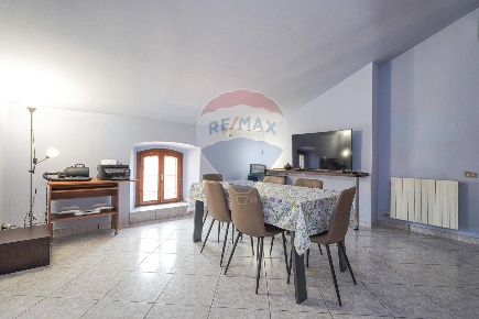 Foto Appartamento in San Lorenzo, Suisio di 81 m² con 3 locali in vendita