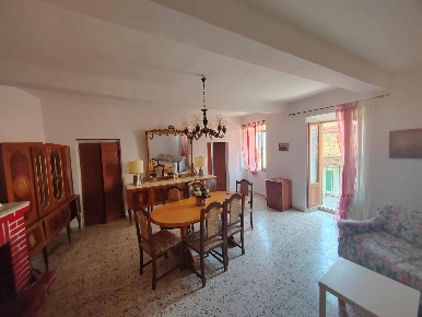 Foto Appartamento in VIA RISORGIMENTO, Maenza di 115 m² con 4 locali