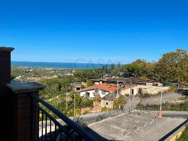 Foto Appartamento in Contrada san Martino, Colonnella di 78 m² con 3 locali