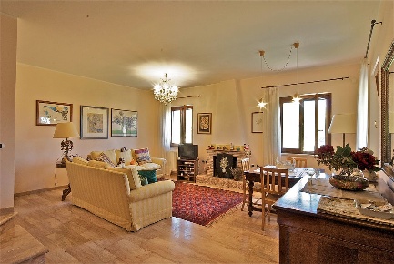 Foto Villa singola a Pitigliano di 160 m² con 6 locali in vendita
