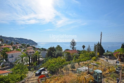 Foto Villa singola in strada Valdirodi, Ospedaletti di 200 m² con 6 locali