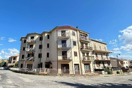 Foto Appartamento in Via Risorgimento, Castellana Sicula di 150 m²