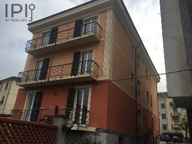 Foto Appartamento in Via Marconi, Cengio di 84 m² con 3 locali in vendita