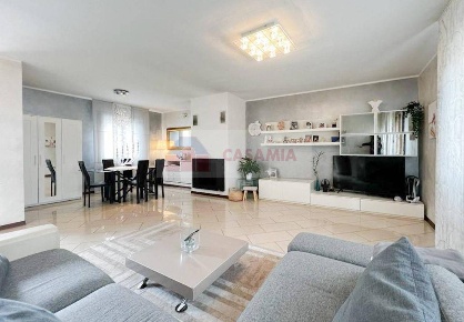 Foto Villa bifamiliare in Via Leopardi, Cessalto di 132 m² con 5 locali